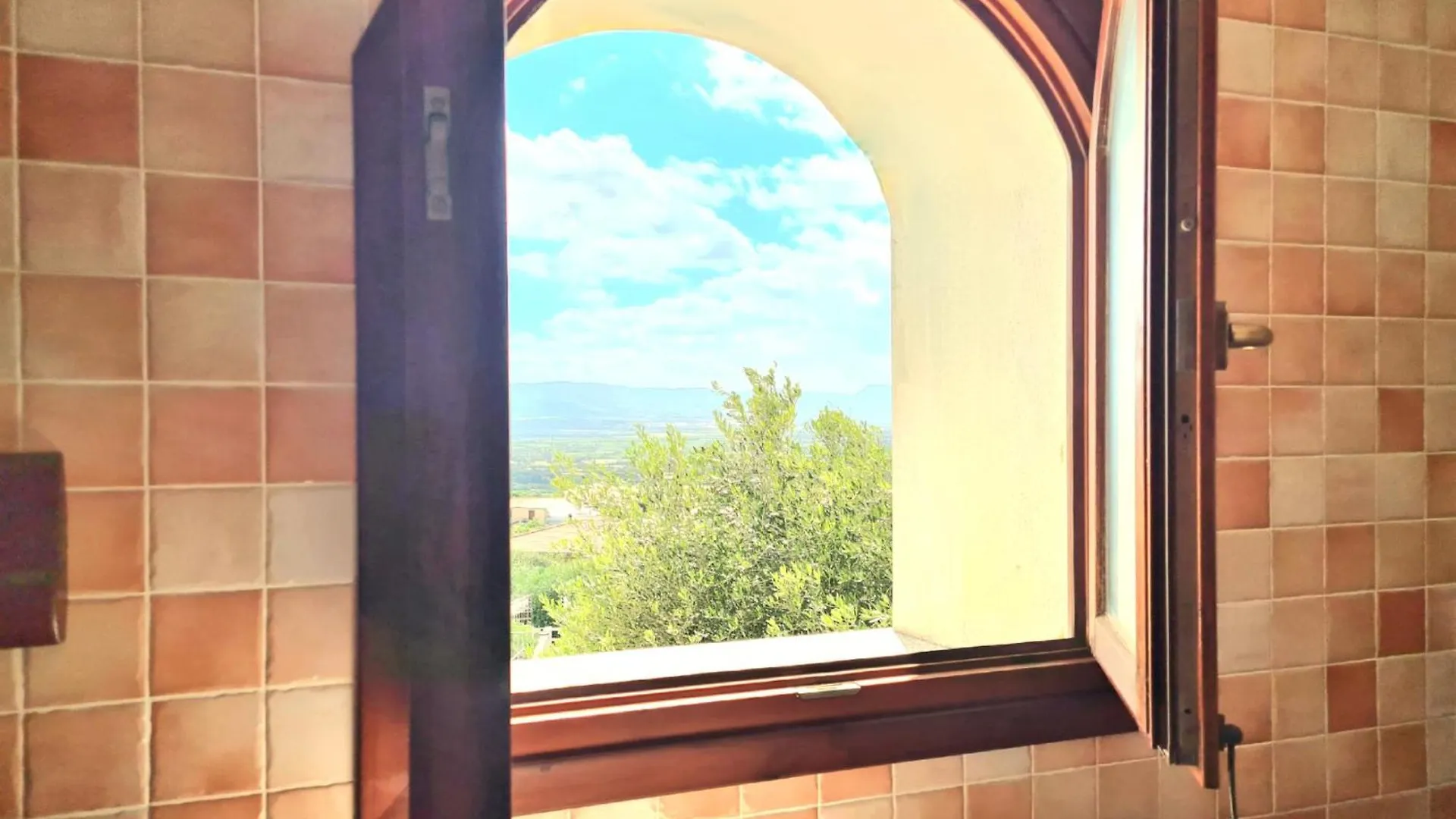 Sunset View Apartment And Pool バデージ イタリア
